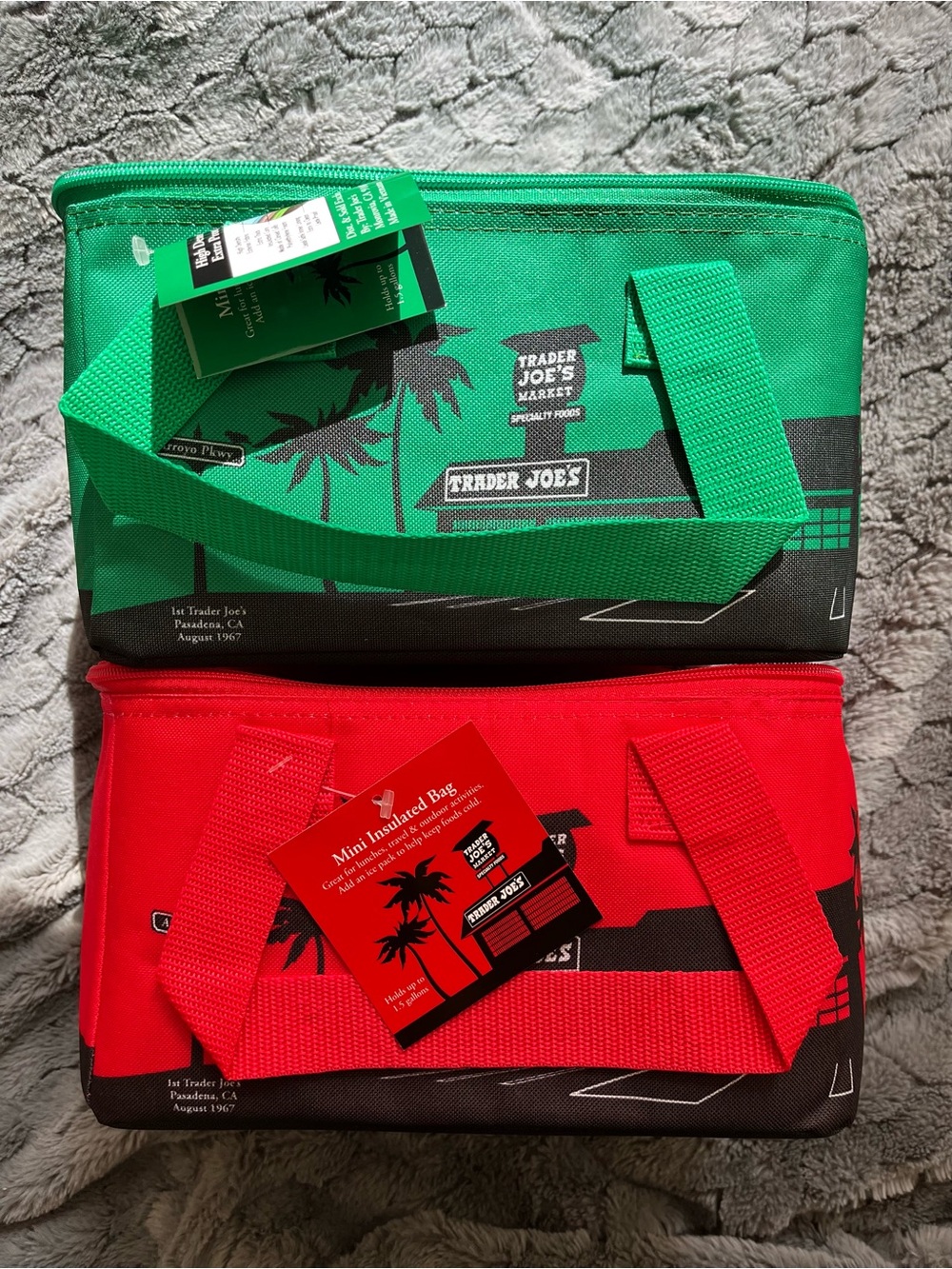 NWT Trader Joes Mini Totes Insulated Red and Green